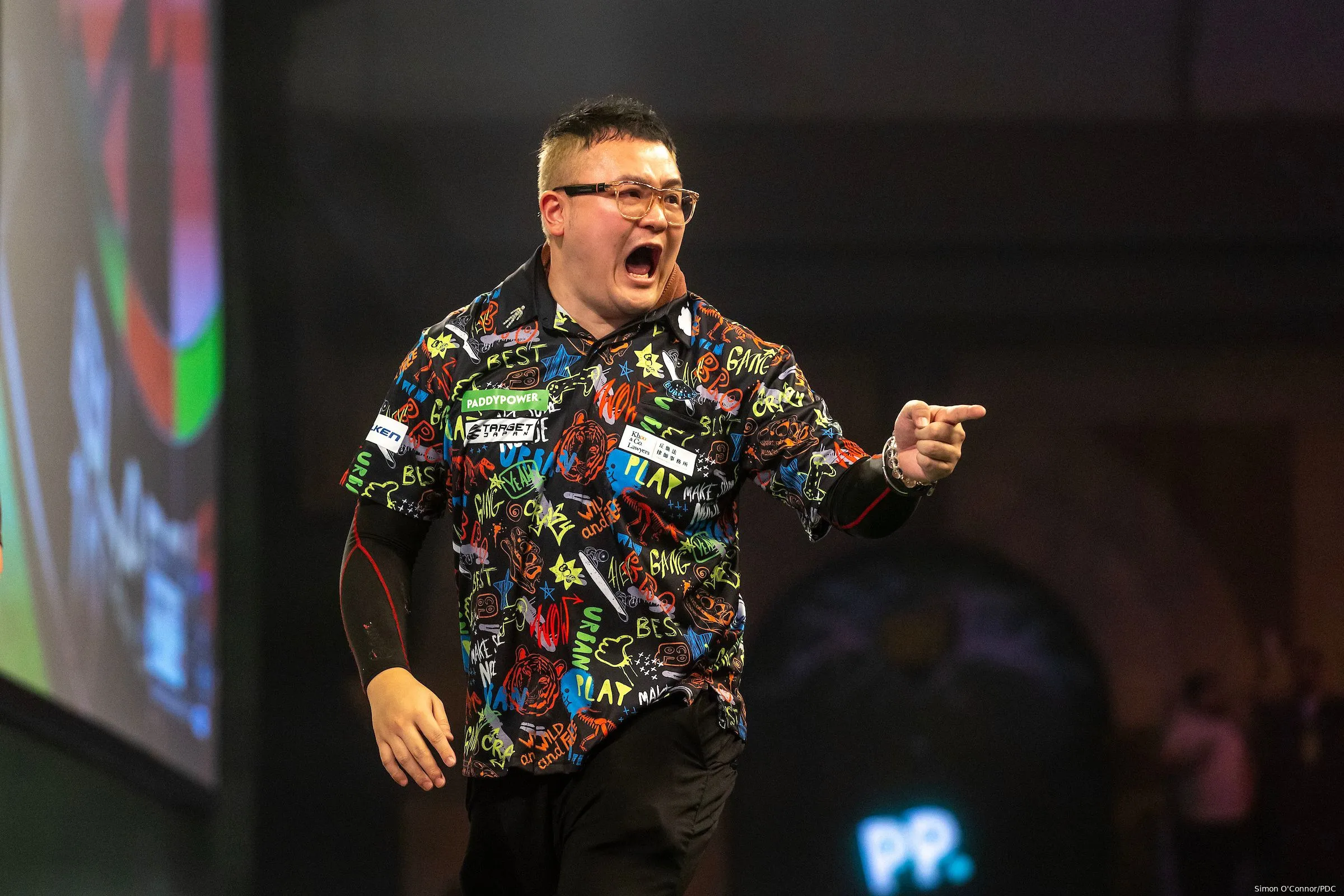 (VIDEO) "The money and my family cannot let me" Lok Yin Lee rules out